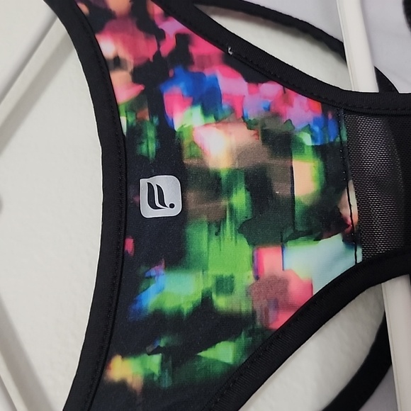 Fabletics top - Picture 3 of 4